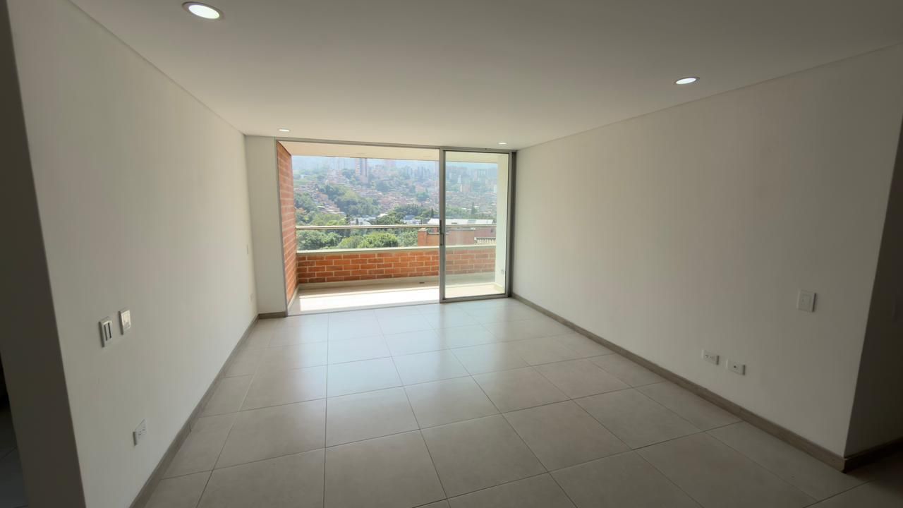 Apartamento en arriendo Antioquia Envigado Quintas De Zuñiga 117 m2 Habitaciones 3 Baños 2 Garajes 2 Precio $6200000