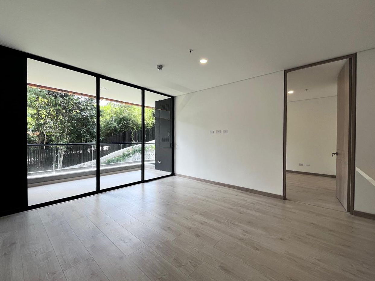 Apartamento en venta Antioquia El Retiro Cn El Campo 73 m2 Habitaciones 1 Baños 2 Garajes 2 Precio $950000000