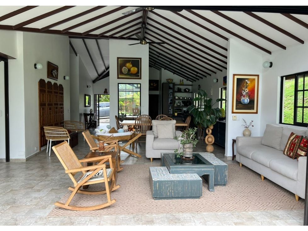 Casa Campestre en venta Caldas Manizales Manizales 270 m2 Habitaciones 4 Baños 5 Garajes 0 Precio $2000000000