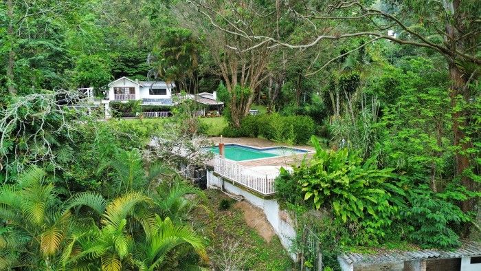 Finca en venta Valle Del Cauca Cali Cali 850 m2 Habitaciones 13 Baños 9 Garajes 10 Precio $1500000000