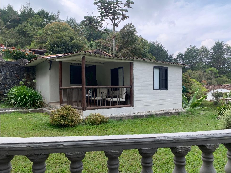 Finca en venta Antioquia Rionegro El Porvenir 230 m2 Habitaciones 3 Baños 2 Garajes 8 Precio $998000000