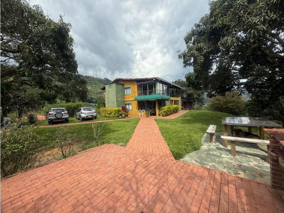 Finca en venta Antioquia Amagá Amagá 300 m2 Habitaciones 4 Baños 5 Garajes 8 Precio $700000000