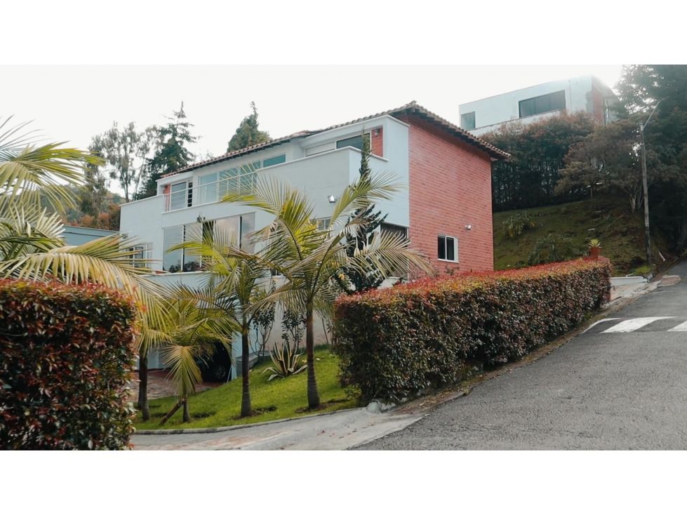 Casa en venta Antioquia Envigado Envigado 280 m2 Habitaciones 3 Baños 4 Garajes 1 Precio $1800000000