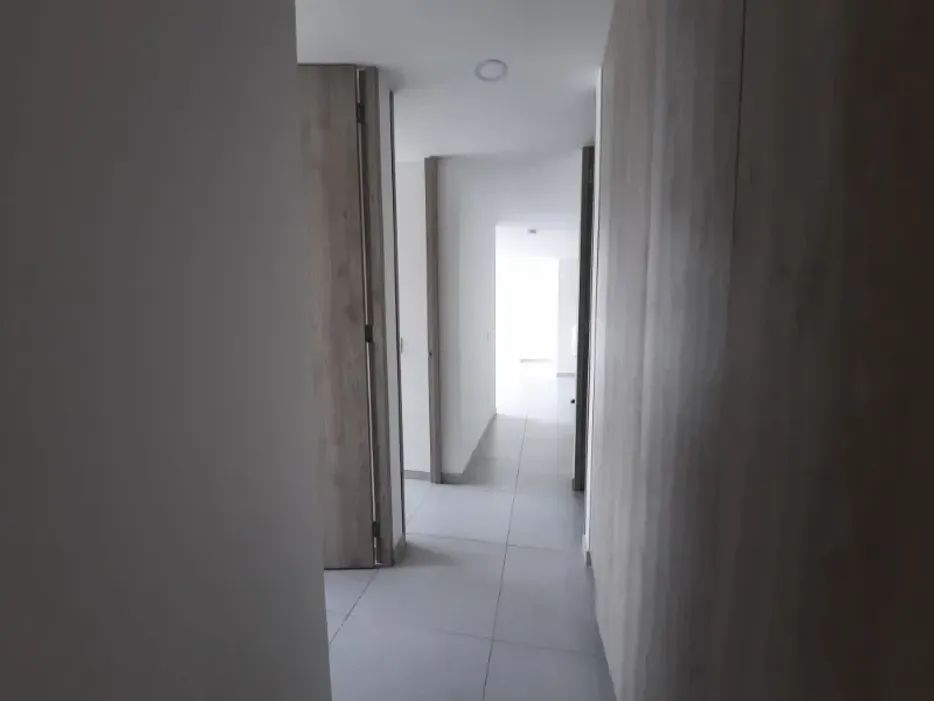 Apartamento en arriendo Antioquia Medellín Asomadera No 1 90 m2 Habitaciones 3 Baños 3 Garajes 2 Precio $2100000