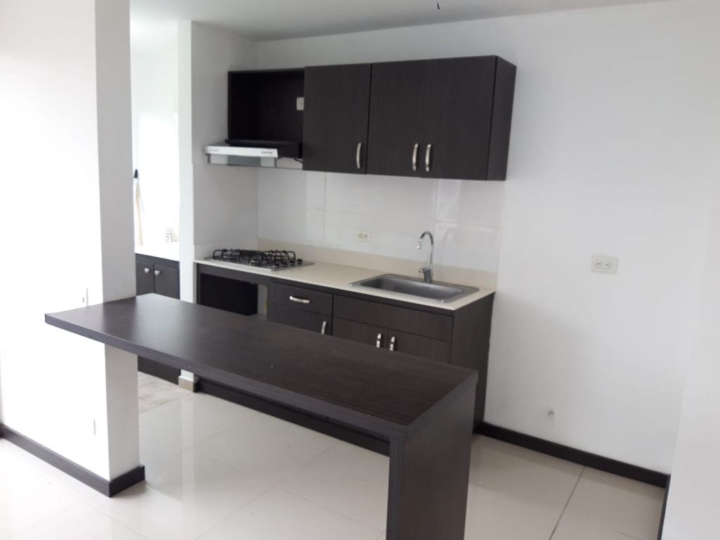 Apartamento en arriendo Antioquia Itagüí Comuna 2 70 m2 Habitaciones 3 Baños 2 Garajes 1 Precio $2800000
