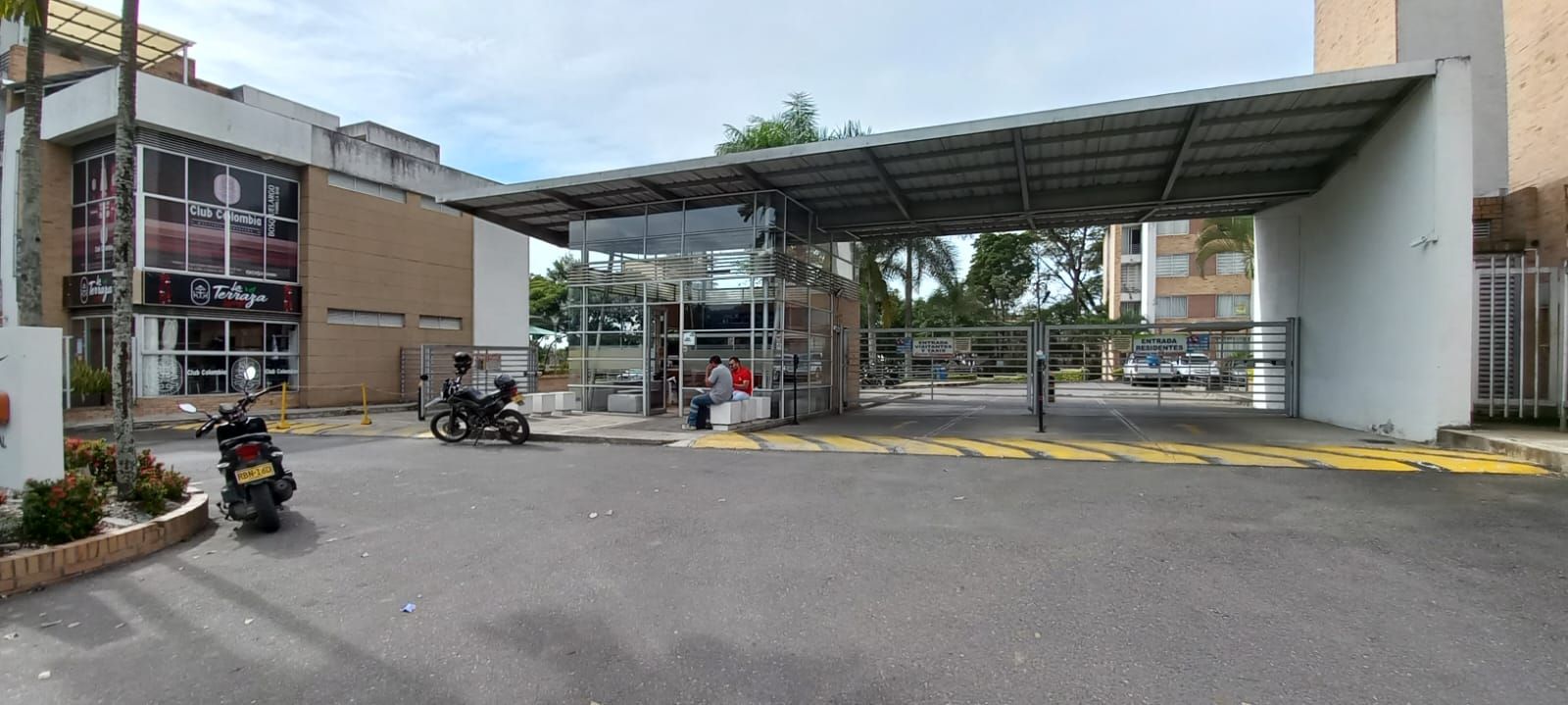 Apartamento en arriendo Tolima Ibagué Mirador De La Guabinal 76 m2 Habitaciones 3 Baños 2 Garajes 1 Precio $1600000