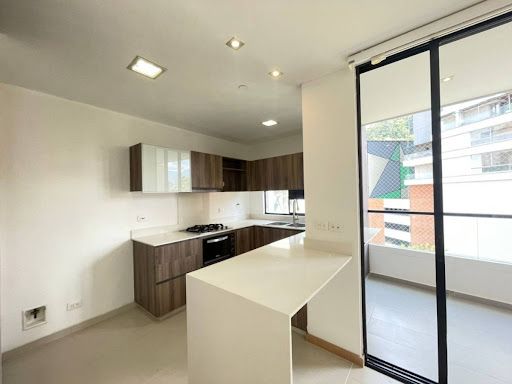 Apartamento en arriendo Antioquia Medellín El Poblado 90 m2 Habitaciones 2 Baños 3 Garajes 2 Precio $5000000