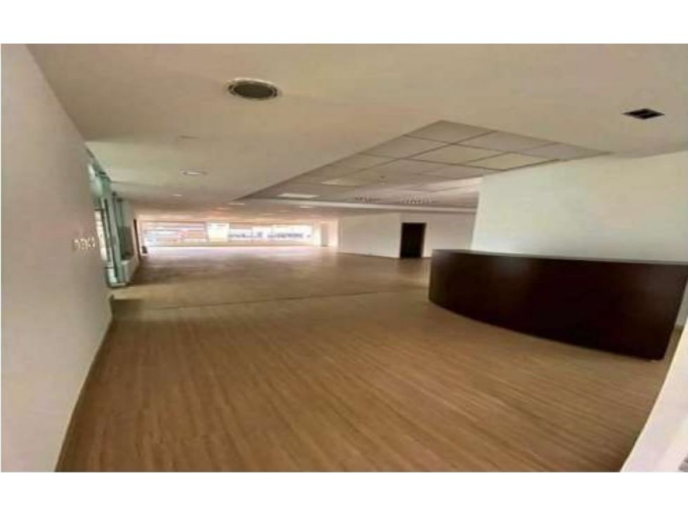 Oficina en venta Cundinamarca Bogotá Emaus 270 m2 Habitaciones 0 Baños 4 Garajes 6 Precio $2300000000