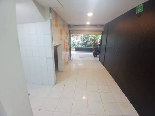 Local en arriendo Antioquia Medellín La Castellana 35 m2 Habitaciones 0 Baños 1 Garajes 0 Precio $2500000