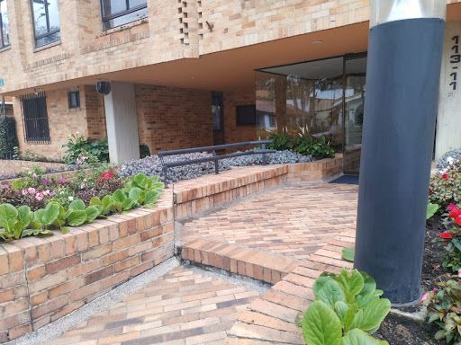 Apartamento en arriendo Cundinamarca Bogotá Santa Barbara Alta 68 m2 Habitaciones 1 Baños 2 Garajes 1 Precio $2700000