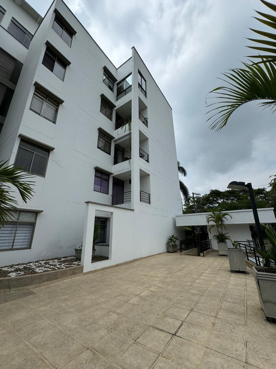 Apartamento en venta Valle Del Cauca Cali Cali 203 m2 Habitaciones 3 Baños 4 Garajes 2 Precio $880000000