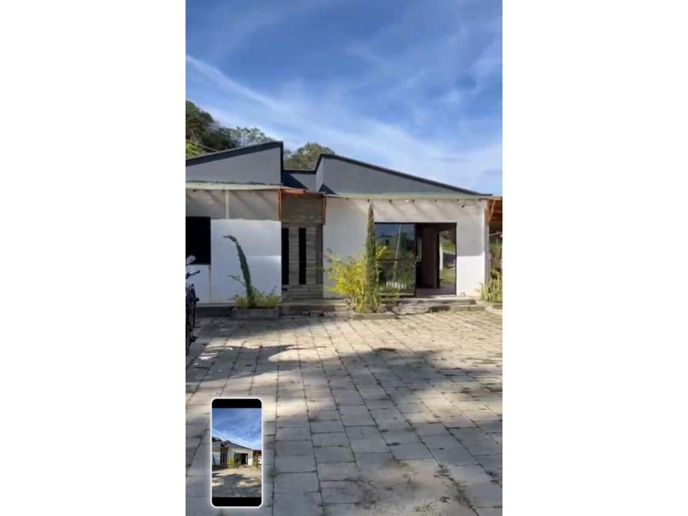 Finca en venta Antioquia Barbosa Santa Mónica 350 m2 Habitaciones 3 Baños 2 Garajes 1 Precio $360000000