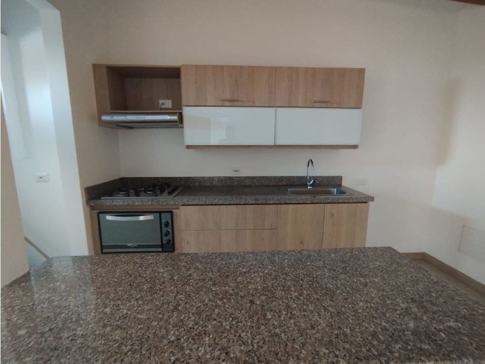 Apartaestudio en arriendo Antioquia La Ceja Fray Eugenio Ramirez Salazar 55 m2 Habitaciones 1 Baños 1 Garajes 1 Precio $2500000
