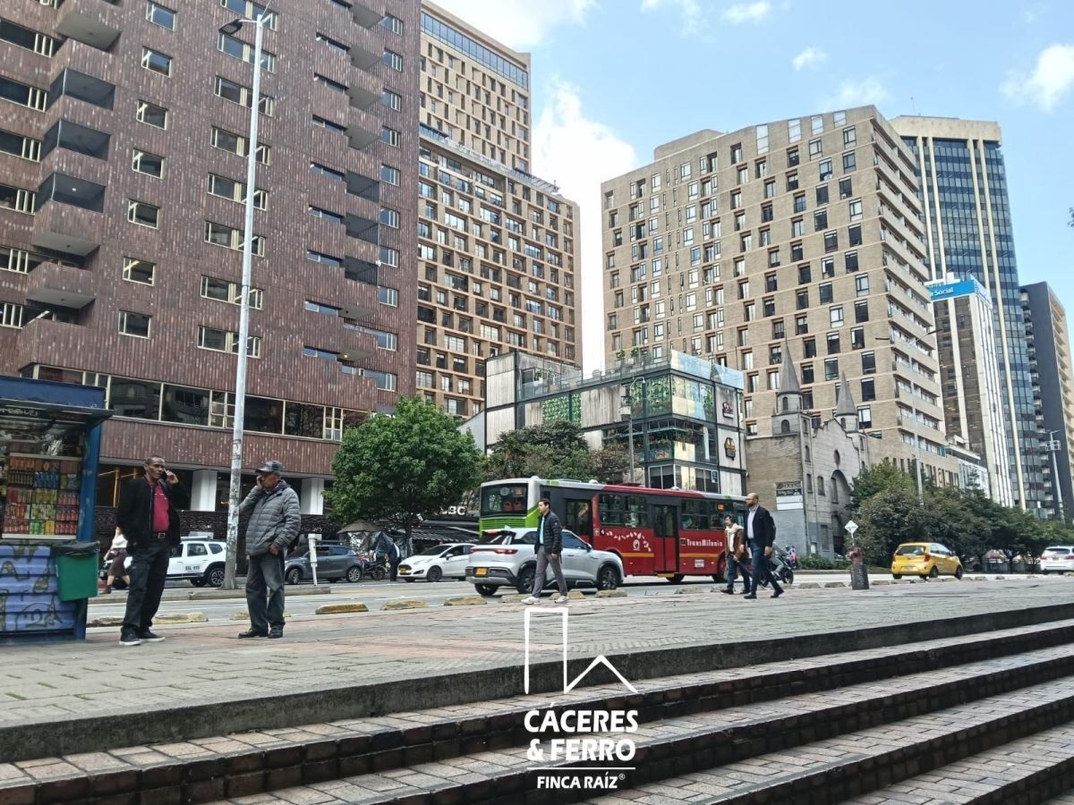 Oficina en venta Cundinamarca Bogotá Samper 109 m2 Habitaciones 0 Baños 1 Garajes 1 Precio $590000000