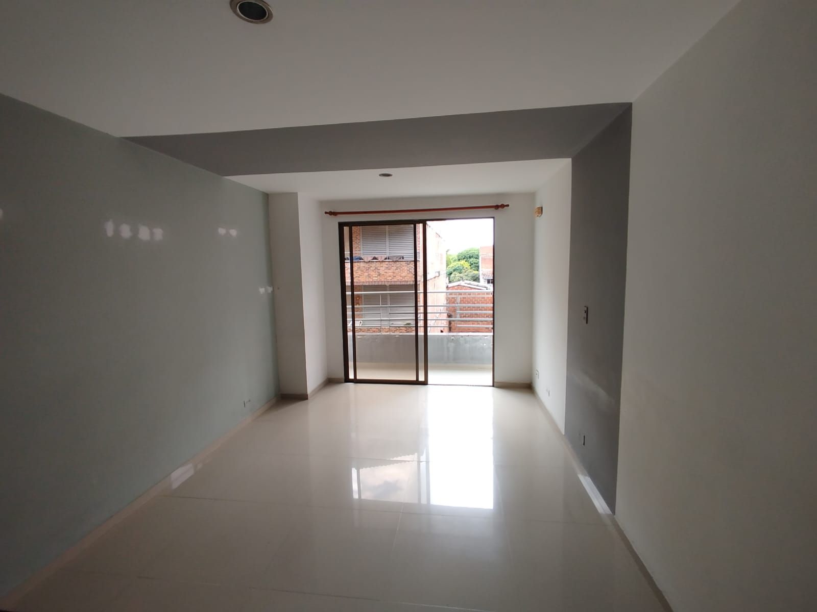 Apartamento en arriendo Antioquia Bello La Cabañita 80 m2 Habitaciones 3 Baños 2 Garajes 0 Precio $1600000
