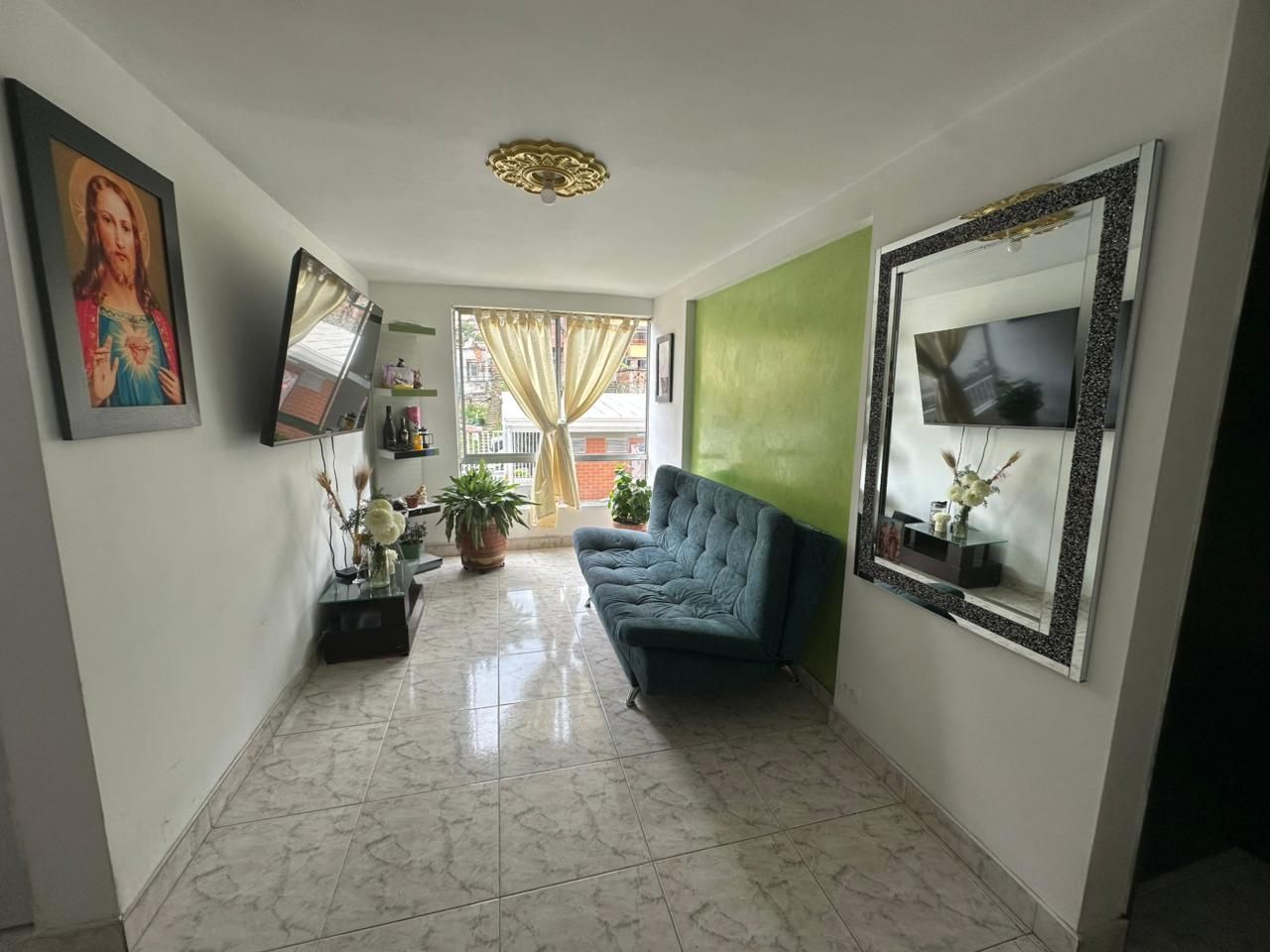 Apartamento en arriendo Antioquia Medellín Moravia 47 m2 Habitaciones 2 Baños 1 Garajes 0 Precio $1600000