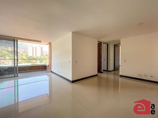 Apartamento en arriendo Antioquia Envigado San José 90 m2 Habitaciones 3 Baños 2 Garajes 1 Precio $3800000