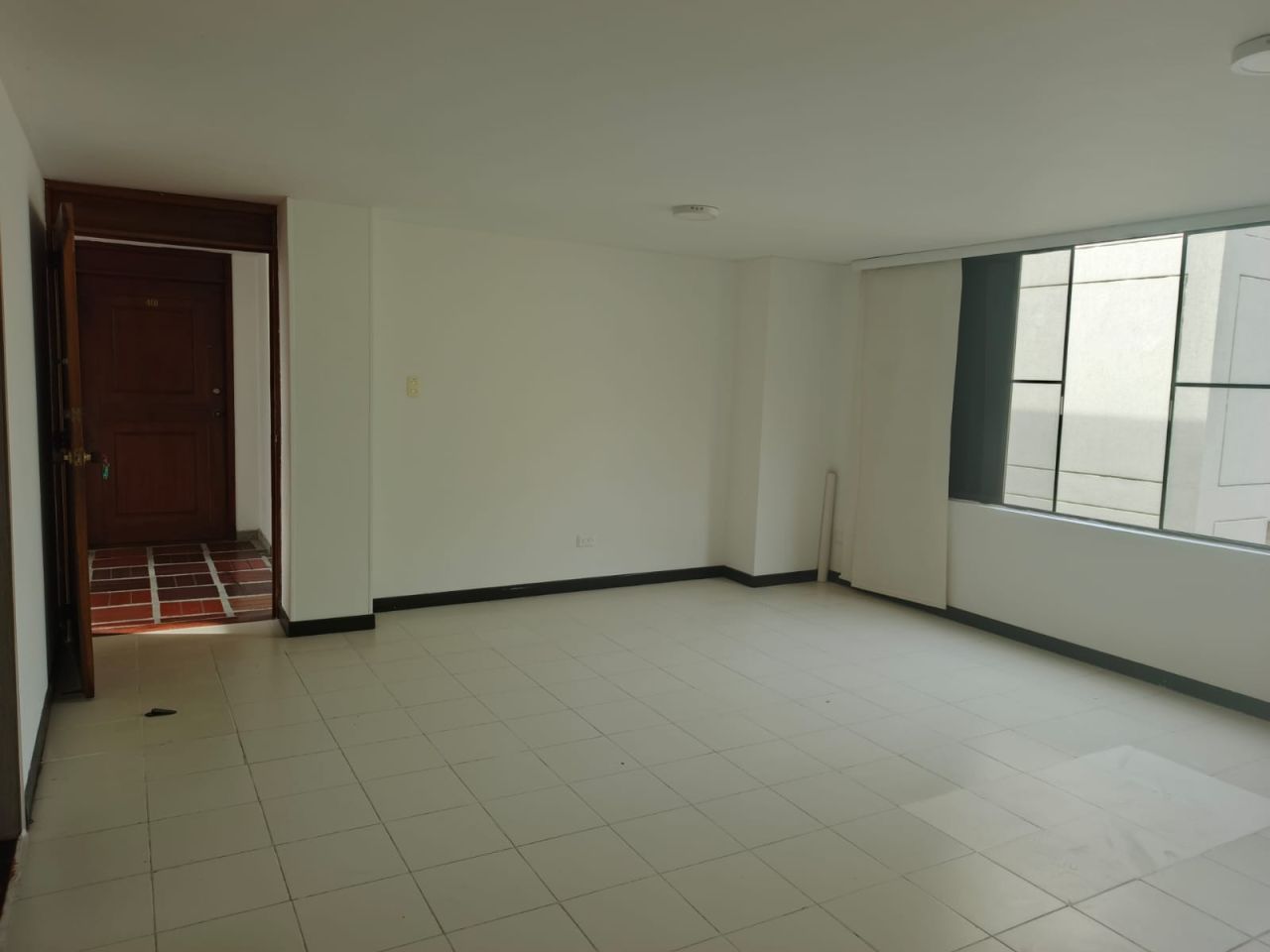 Apartamento en arriendo Valle Del Cauca Cali El Ingenio 98 m2 Habitaciones 3 Baños 3 Garajes 2 Precio $2350000