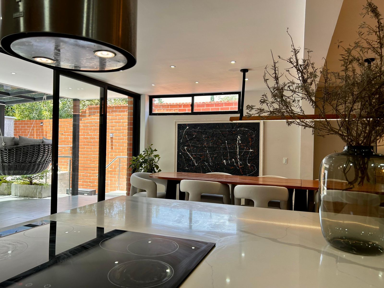 Casa en arriendo Antioquia Medellín El Tesoro 400 m2 Habitaciones 3 Baños 4 Garajes 0 Precio $28000000