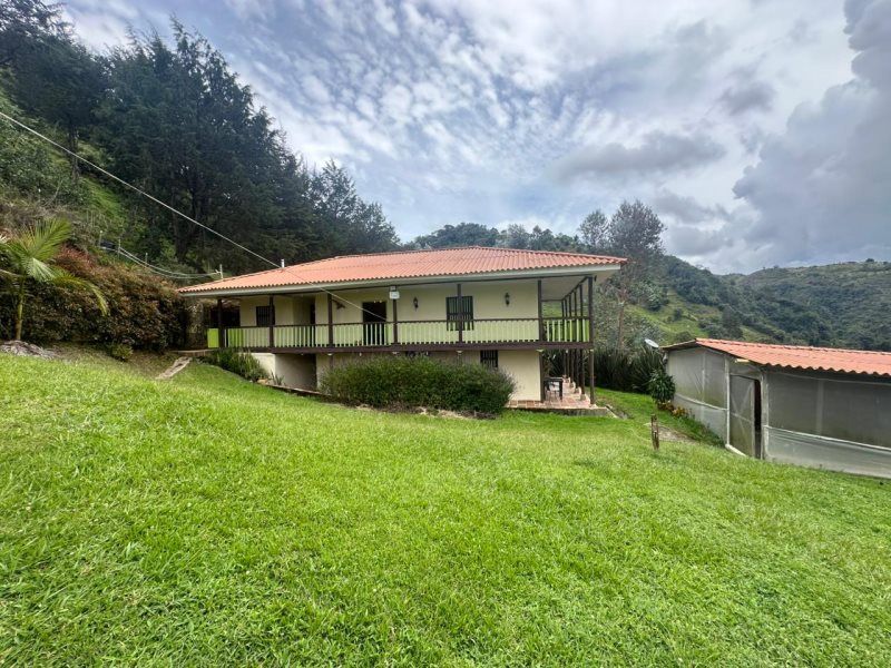 Finca en venta Antioquia La Unión La Unión 57000 m2 Habitaciones 4 Baños 2 Garajes 0 Precio $1300000000