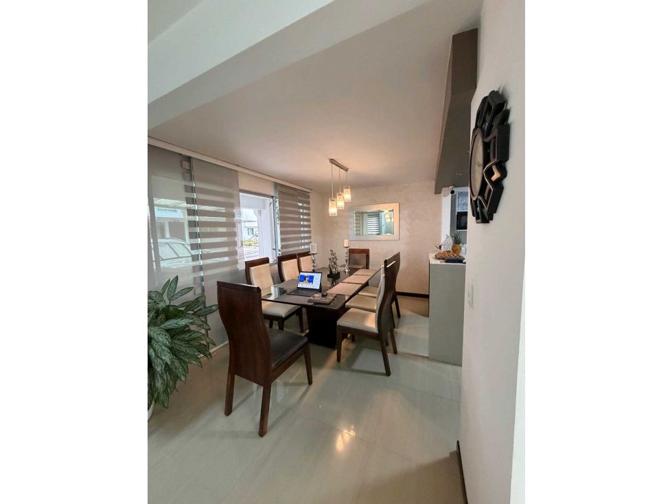 Casa en venta Risaralda Pereira Cr Tisu 125 m2 Habitaciones 3 Baños 3 Garajes 2 Precio $850000000