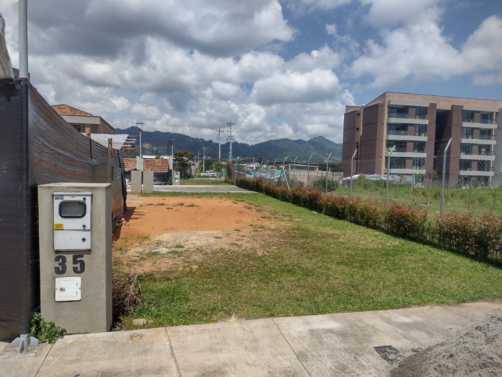 Lote en venta Antioquia La Ceja Ciudadela De Las Flores 77 m2 Habitaciones 0 Baños 0 Garajes 0 Precio $280000000
