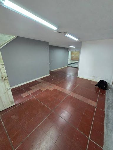 Casa en arriendo Antioquia Medellín La Candelaria 290 m2 Habitaciones 5 Baños 3 Garajes 2 Precio $5000000