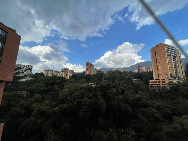 Apartamento en arriendo Antioquia Envigado Uribe Ángel 80 m2 Habitaciones 3 Baños 2 Garajes 1 Precio $4500000