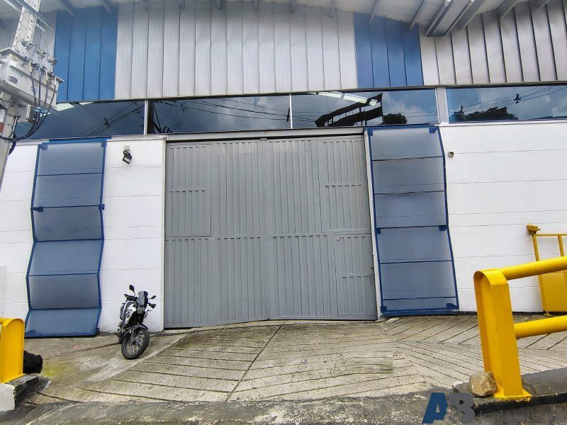 Bodega en arriendo Antioquia La Estrella Juan Xxiii 621 m2 Habitaciones 0 Baños 7 Garajes 0 Precio $21500000