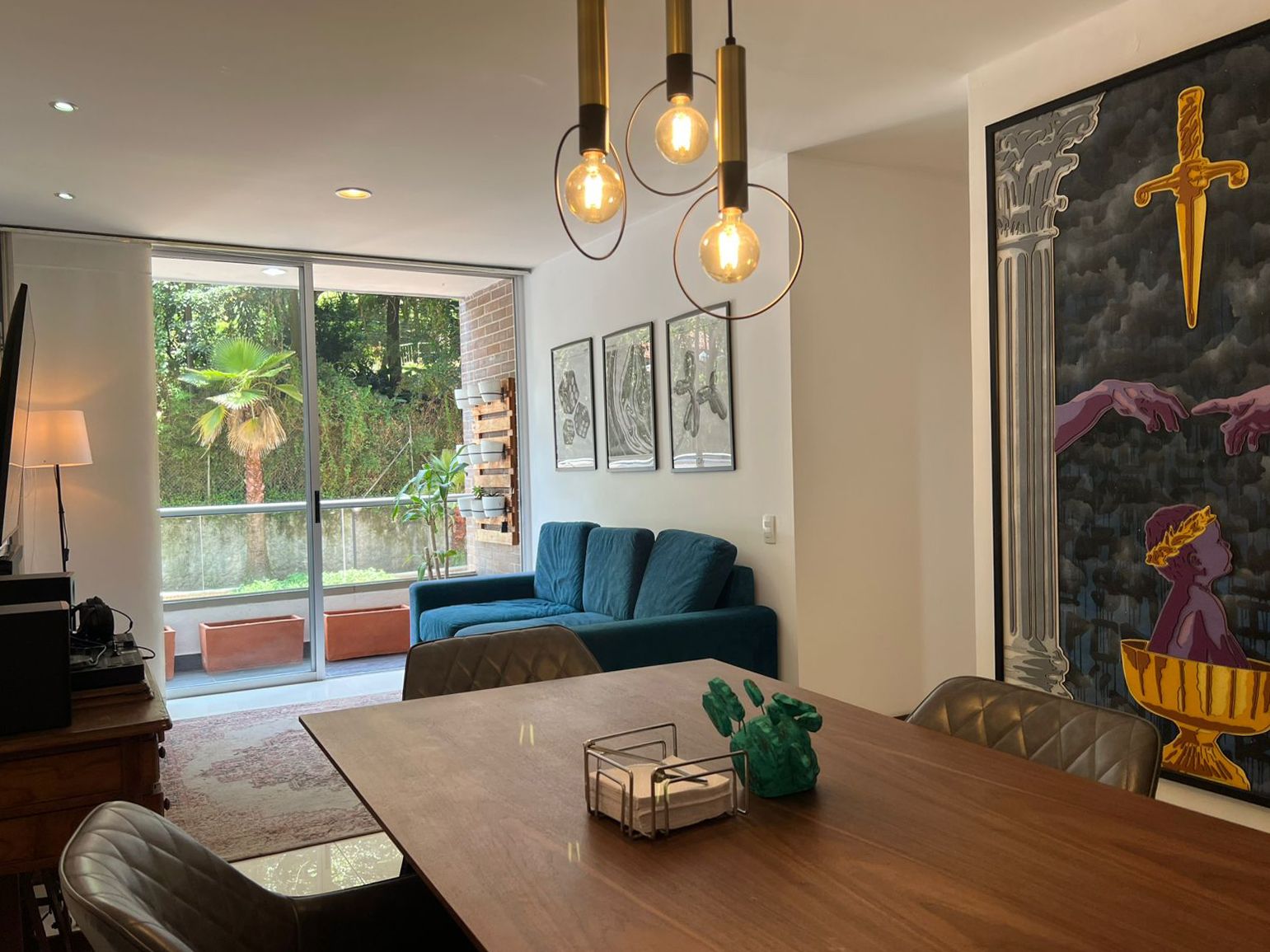 Apartamento en venta Antioquia Envigado Loma Del Atravesado 65 m2 Habitaciones 2 Baños 2 Garajes 2 Precio $660000000