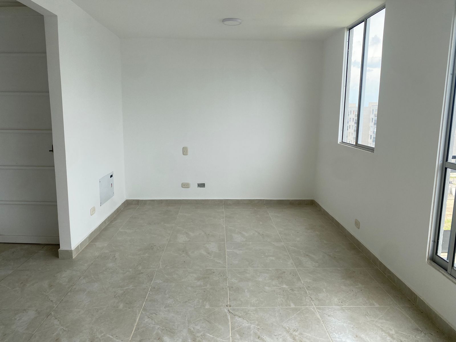 Apartamento en venta Valle Del Cauca Palmira Ub Tulipanes De La Italia Ii 59 m2 Habitaciones 2 Baños 1 Garajes 0 Precio $175000000