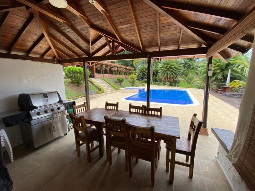 Finca en venta Antioquia Girardota Girardota 35550 m2 Habitaciones 5 Baños 6 Garajes 0 Precio $6399000000