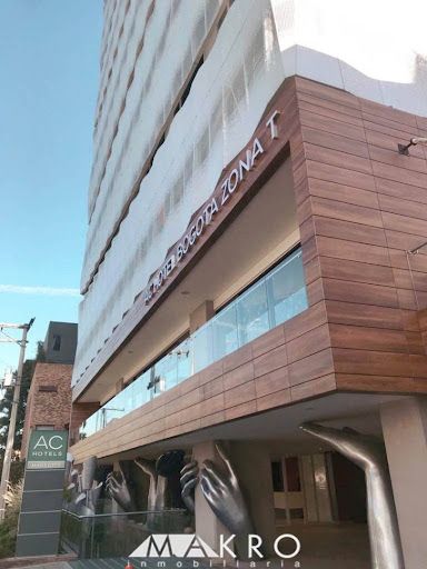 Local en arriendo Cundinamarca Bogotá El Retiro 360 m2 Habitaciones 0 Baños 2 Garajes 0 Precio $77200000