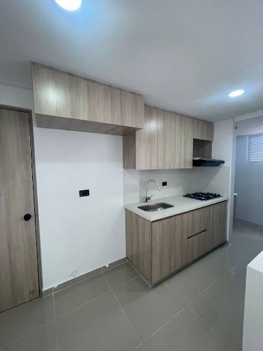Apartamento en arriendo Antioquia La Estrella Ancón San Martín 80 m2 Habitaciones 3 Baños 2 Garajes 1 Precio $3300000