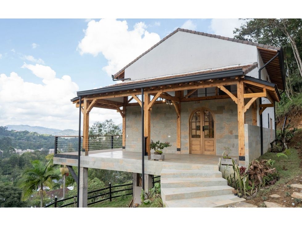 Casa Campestre en arriendo Antioquia El Retiro El Retiro 180 m2 Habitaciones 2 Baños 2 Garajes 2 Precio $7200000