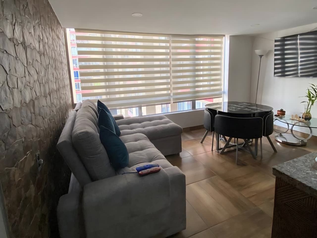 Apartamento en arriendo Cundinamarca Bogotá Calabria 50 m2 Habitaciones 2 Baños 1 Garajes 0 Precio $1250000