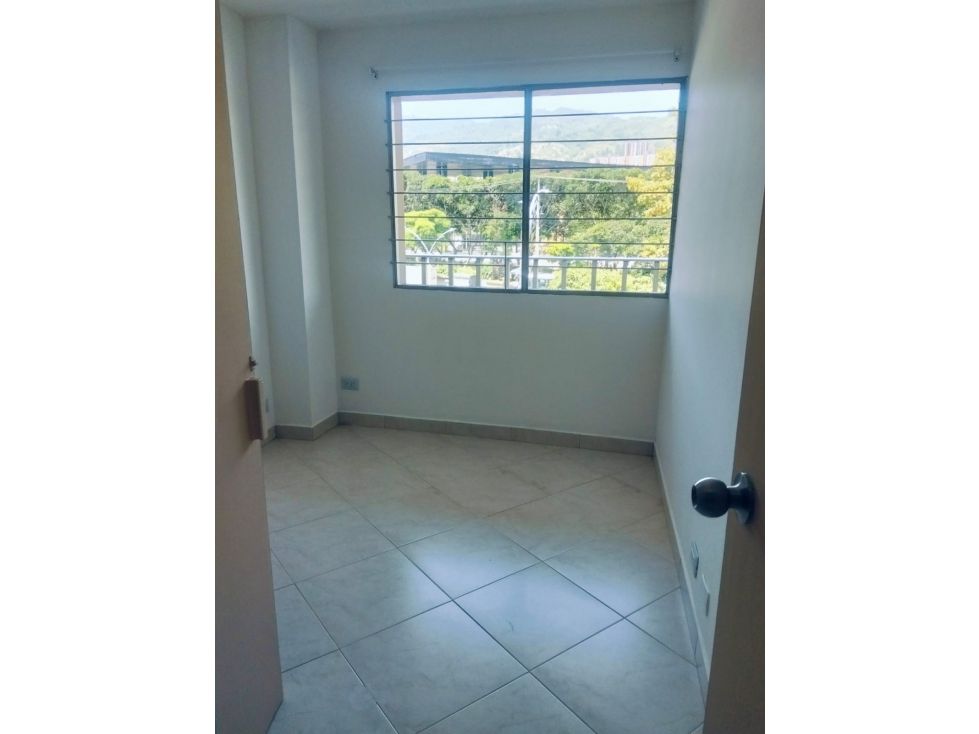 Apartamento en arriendo Antioquia Medellín Aranjuez 65 m2 Habitaciones 2 Baños 1 Garajes 0 Precio $1800000