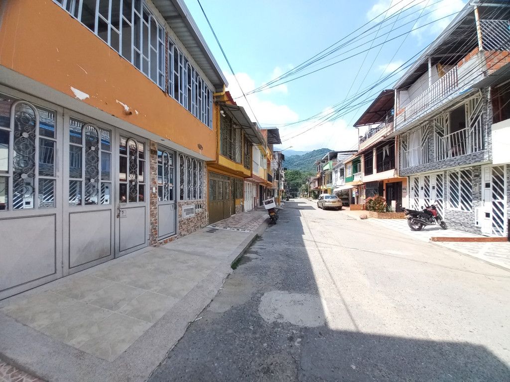 Casa en arriendo Tolima Ibagué Cr Mirador De Cantabria 72 m2 Habitaciones 2 Baños 2 Garajes 0 Precio $950000