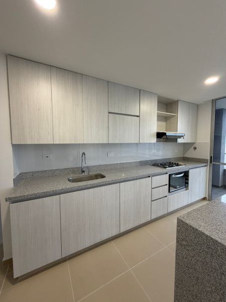 Apartamento en venta Antioquia Itagüí Santa Catalina 109 m2 Habitaciones 3 Baños 3 Garajes 0 Precio $840000000