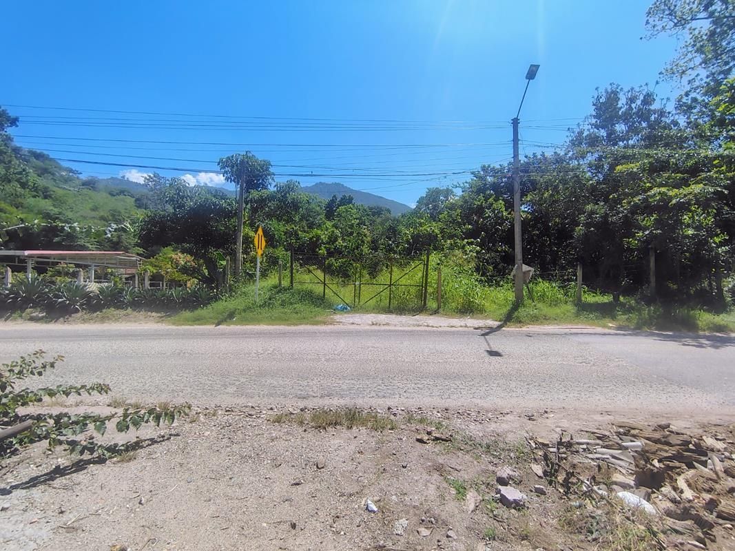 Lote en venta Santander Piedecuesta Piedecuesta 1302 m2 Habitaciones 0 Baños 1 Garajes 1 Precio $400000000