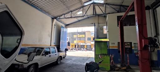 Bodega en arriendo Antioquia Medellín Caribe 320 m2 Habitaciones 0 Baños 5 Garajes 1 Precio $18000000