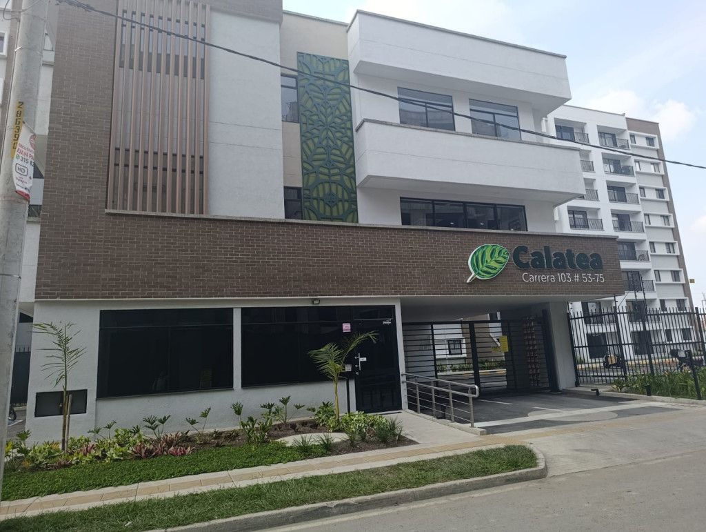 Apartamento en arriendo Valle Del Cauca Cali Urbanización Ciudad Jardín 80 m2 Habitaciones 2 Baños 2 Garajes 1 Precio $2500000