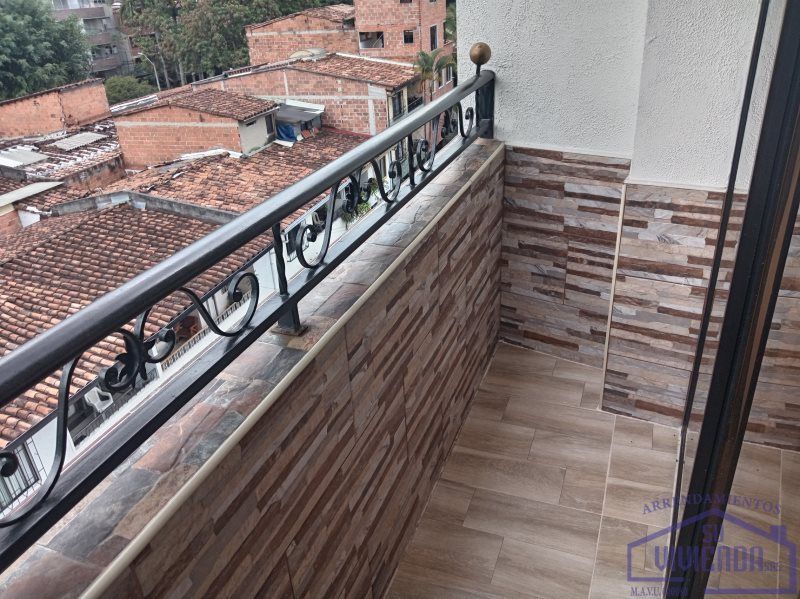 Apartamento en arriendo Antioquia Medellín Parque J Emilio Valderrama 78 m2 Habitaciones 3 Baños 2 Garajes 0 Precio $3300000