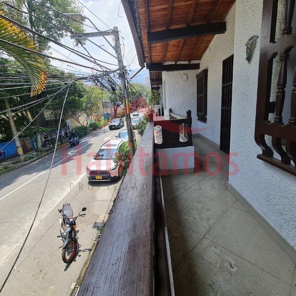 Casa en arriendo o venta Antioquia Envigado La Mesa 93 m2 Habitaciones 3 Baños 2 Garajes 0 Precio venta $620000000 Precio arriendo $2800000