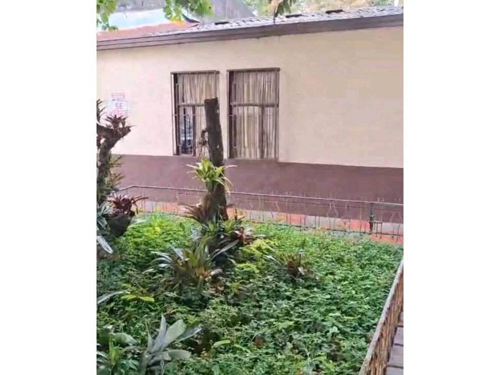 Casa en arriendo Quindío Armenia El Nogal 220 m2 Habitaciones 3 Baños 2 Garajes 0 Precio $5500000