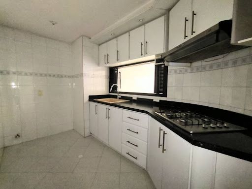 Apartamento en venta Santander Bucaramanga Otros 130 m2 Habitaciones 4 Baños 4 Garajes 2 Precio $530000000