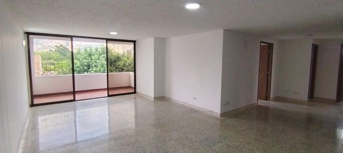 Apartamento en venta Valle Del Cauca Cali Eucarístico 111 m2 Habitaciones 3 Baños 2 Garajes 1 Precio $360000000