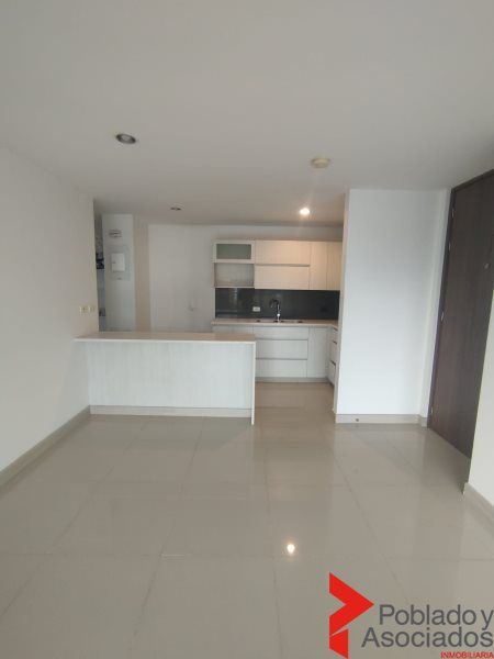 Apartamento en arriendo Antioquia Envigado El Esmeraldal 90 m2 Habitaciones 2 Baños 3 Garajes 0 Precio $4000000