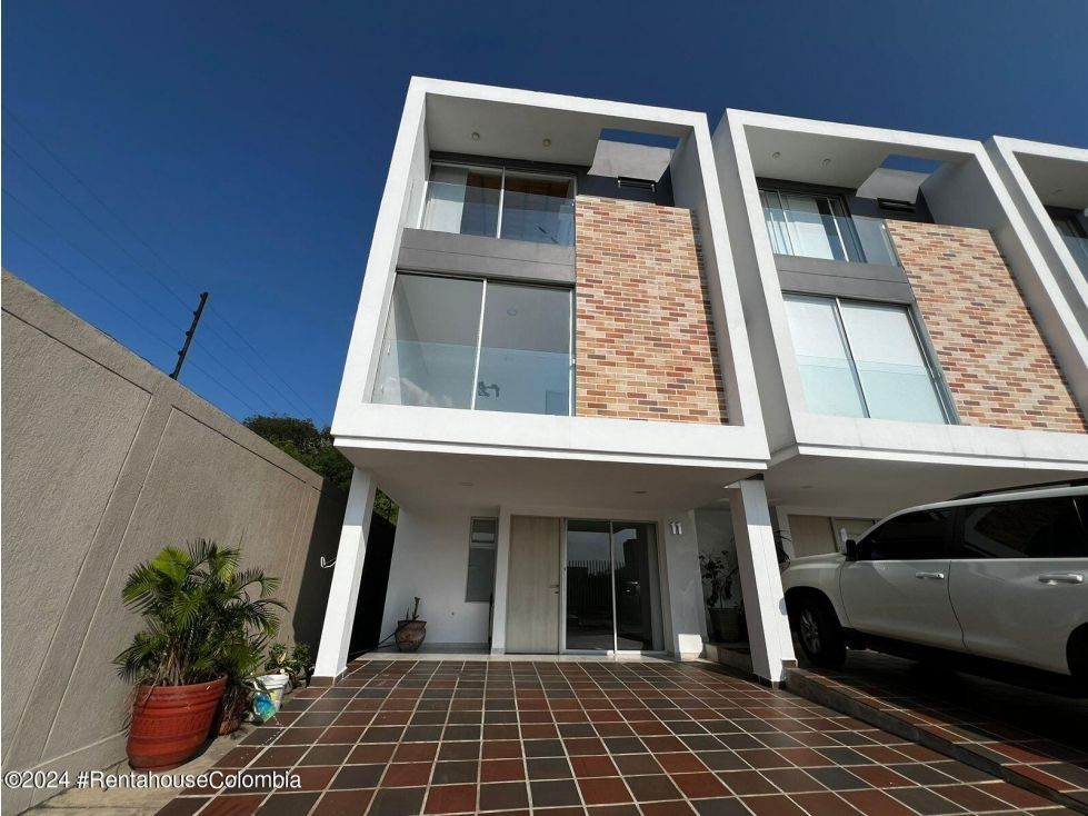 Casa en venta Norte De Santander Los Patios Los Patios 127 m2 Habitaciones 3 Baños 4 Garajes 2 Precio $500000000