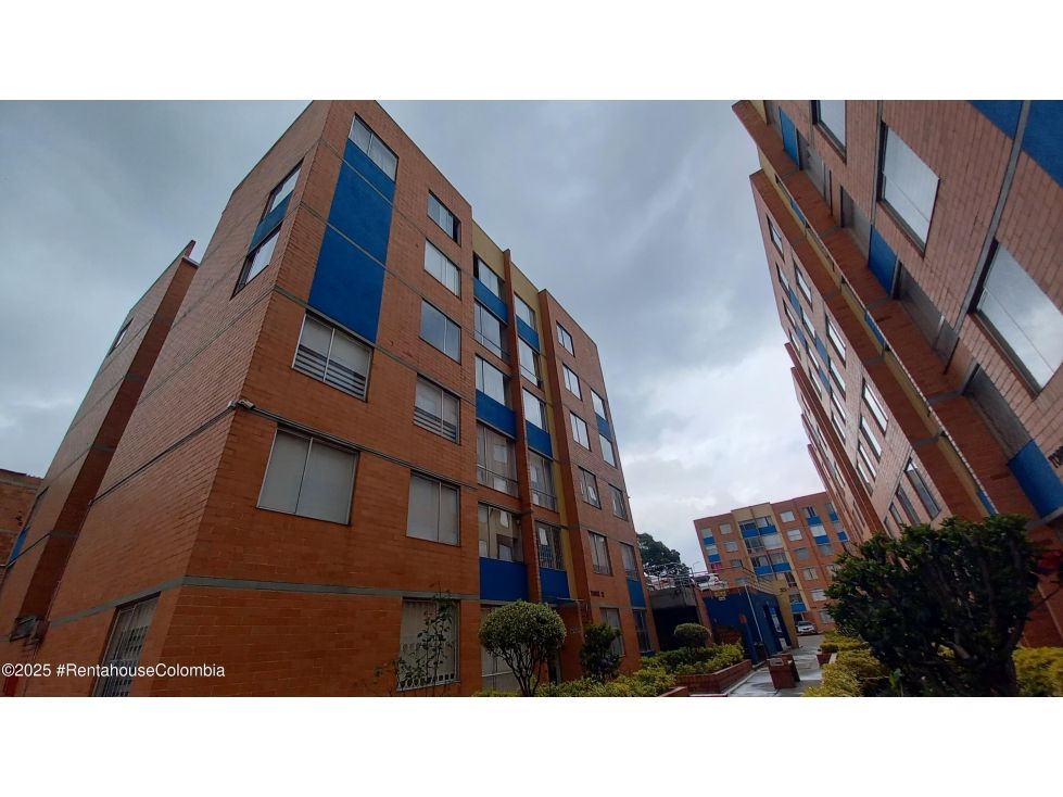 Apartamento en venta Cundinamarca Bogotá Cjr Casas De Picadilly 53 m2 Habitaciones 3 Baños 2 Garajes 0 Precio $250000000